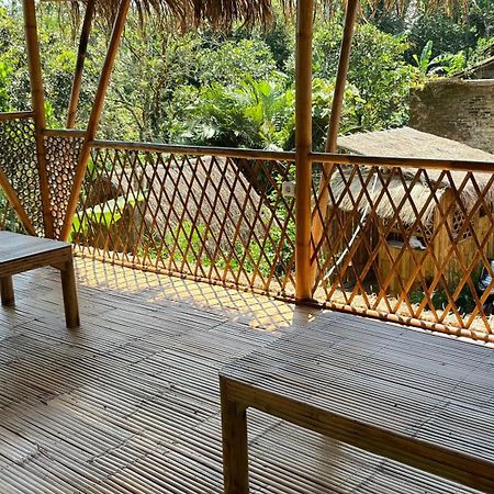 El Bamboo Guesthouse Jambu  Екстер'єр фото